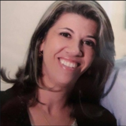 Adriana Almeida